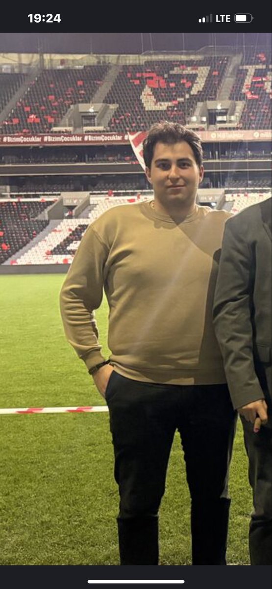 El Kurdo tweet media