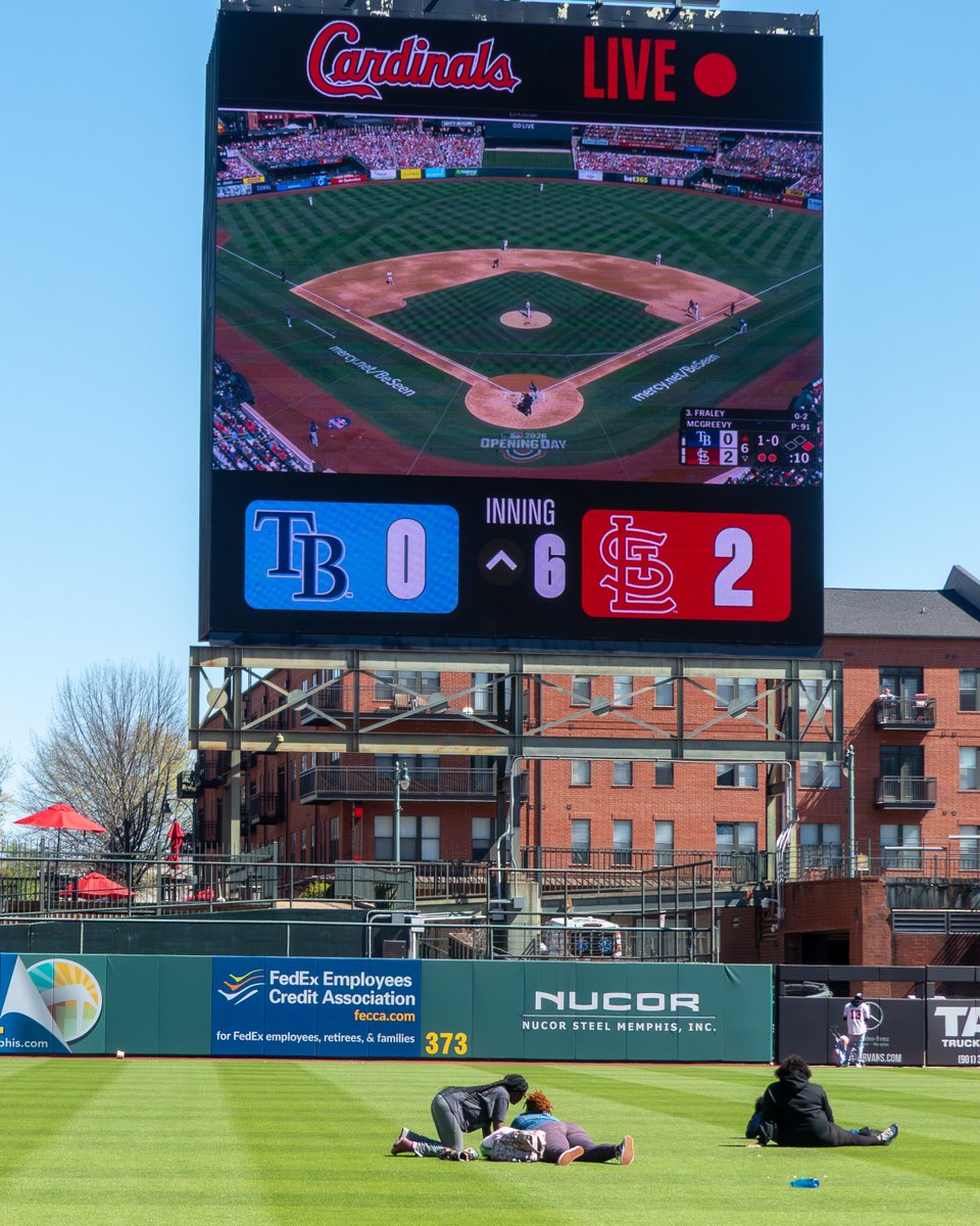 memphisredbirds's tweet image. Still smiling after Fan Fest 😄

Huge thank you to everyone who joined us and made it such a fun day! Next stop: Opening Day at AutoZone Park 👀

#GoBirds