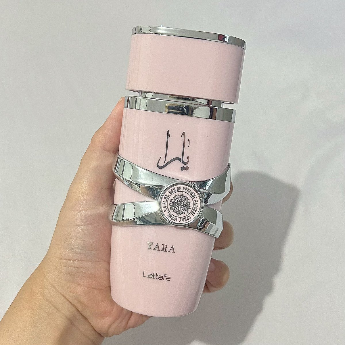 ohayouseo's tweet photo. MAU REVIEW PARFUM PINKEU-PINKEU AKU YG GEMASH INIIHH🎀✨

Jarang ada yg bahas tapi wanginya enak parah.. dua-duanya punya hint manis yg nagih banget🫶🏻

Walaupun sama-sama parfum yg wanginya manis, tapi nuansa manisnya beda, aku jelasin di bawah yaa🩷 https://t.co/P8LfKNFhfj