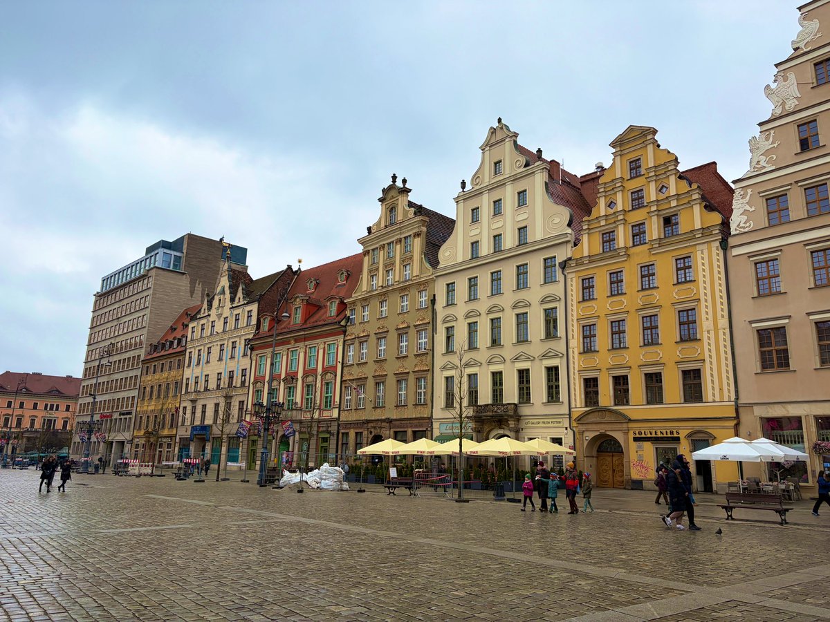 Seven Stripes tweet media