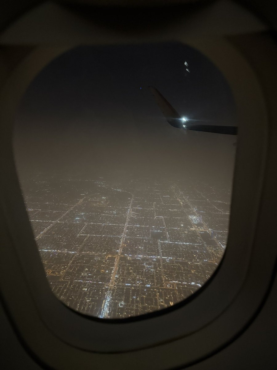 22h14ho's tweet photo. على درب السفر جاني من آمال الرجوع هتاف 
رجعت الديره اللي في وسط قلبي لها بصمه. https://t.co/7YRmbEQ4vw