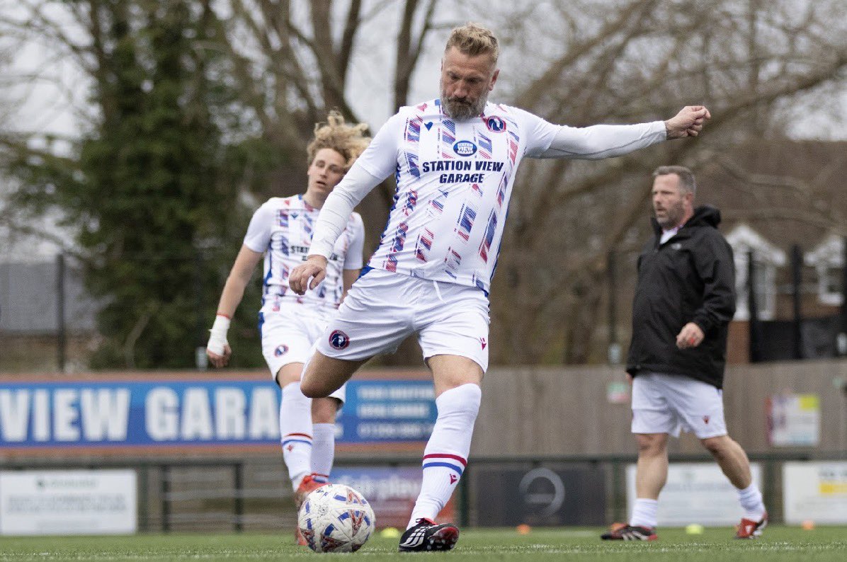 Simon Ray tweet media