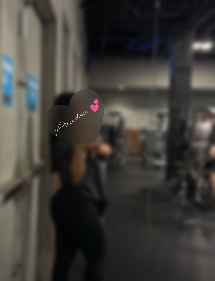 Aradiaoffi's tweet photo. Conozcamonos de nuevo 
Mi nombre es Ari 💕 
curvy 🔥
Nena independiente 🎀

Espero tu mensaje 💋 
https://t.co/DdyLnA8DoD https://t.co/dHYVVdiV8s
