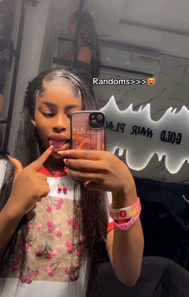 ZARA✨️💕 tweet media