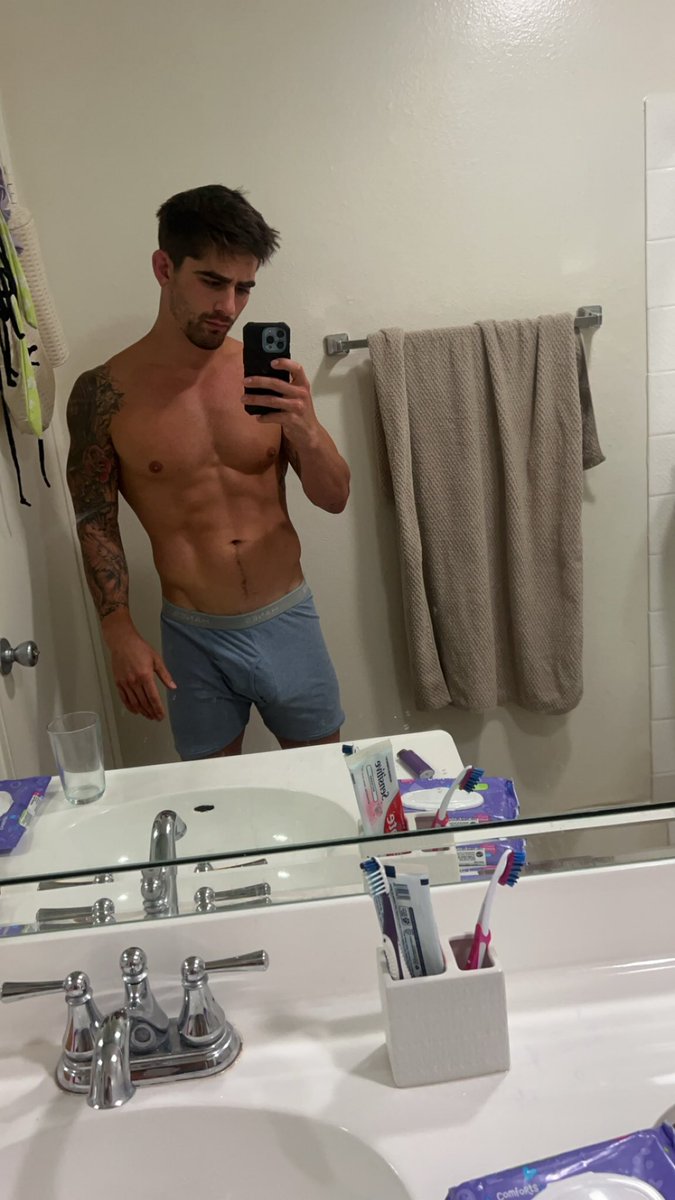 Justyn fox tweet media