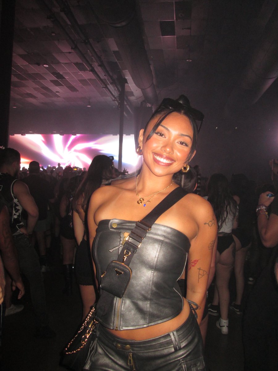 Sabrina Mella ✨ Sabsgirl tweet media