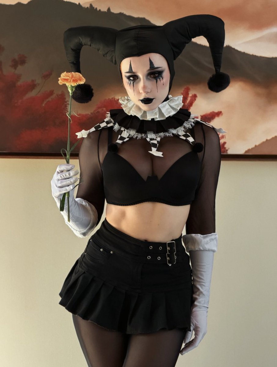 Sweetie Fox 🦊 tweet media