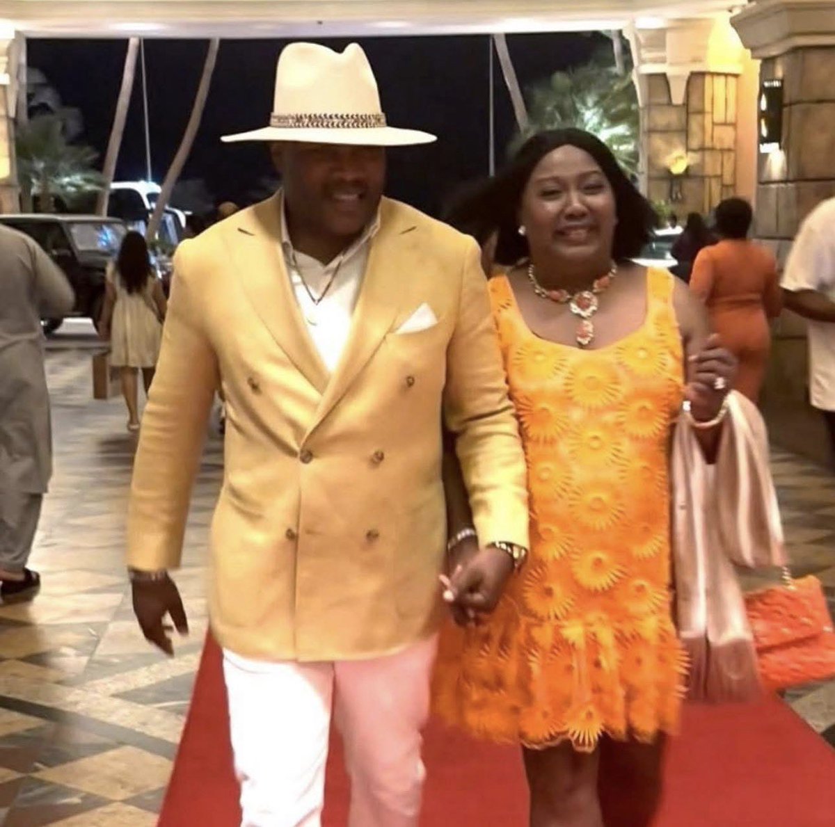 TMadeMarriages's tweet photo. Today is a National Holiday, it’s Berns Birthday!!  Without equal, unique, gifted, skilled, anointed, a savant, funny &amp; so beautiful. I love your walk, smile, laugh, your curves, edges, perfect imperfections, your heart, mind &amp; your Spirit.  My Wife for life, Girl for my World https://t.co/c7nz8cc3KA