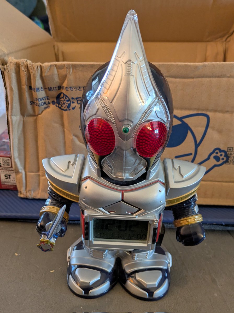 jeremyspiders's tweet photo. sorry for not being very active on here lately, ive been pretty busy irl 😅😅 but i needed to share my latest prized possession that just arrived in the mail today....kenjaky alarm clock.... https://t.co/nHPsredC5b