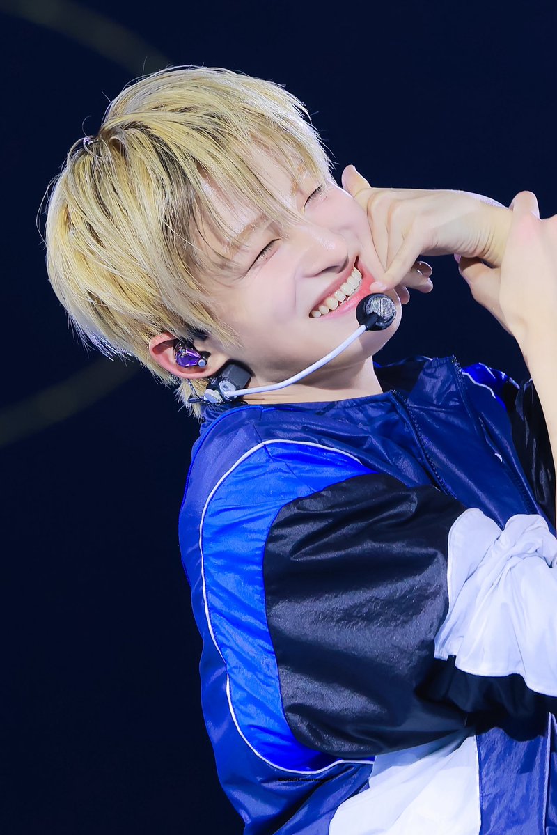 𝑪𝒐𝒃𝒂𝒍𝒕 𝒔𝒖𝒎𝒎𝒆𝒓 tweet media