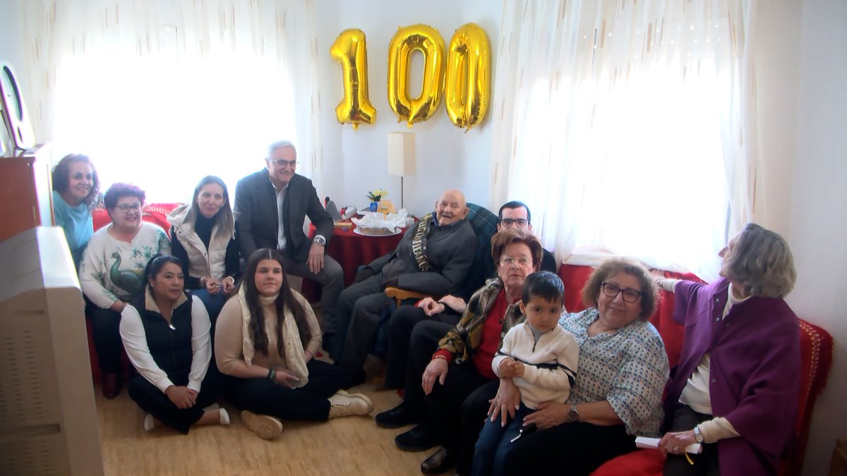 tuweb TV tweet media