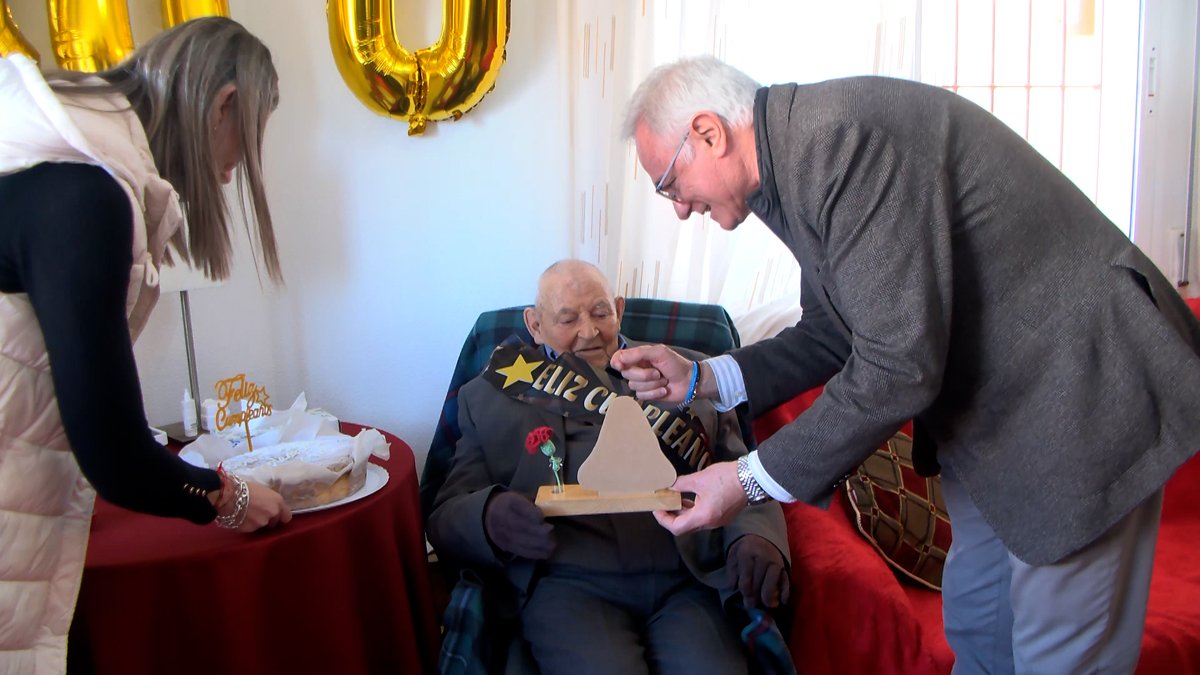 tuweb TV tweet media