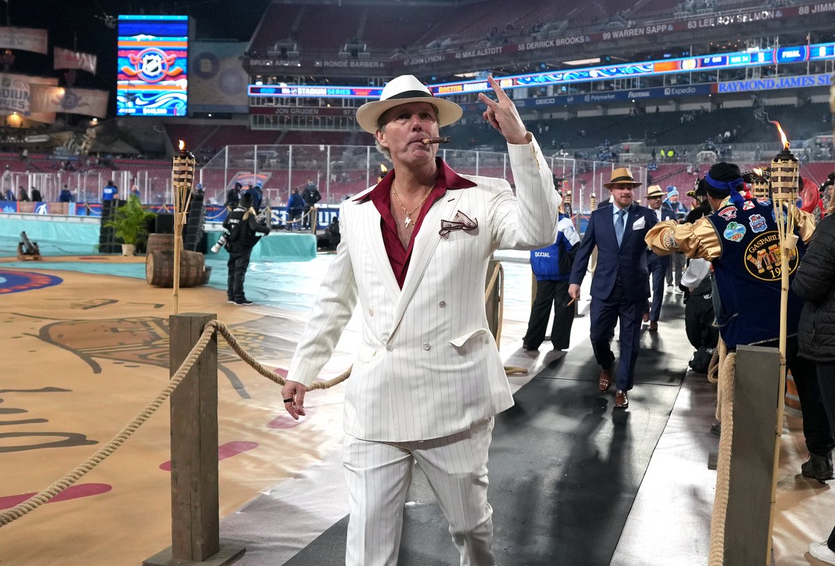 B/R Open Ice tweet media