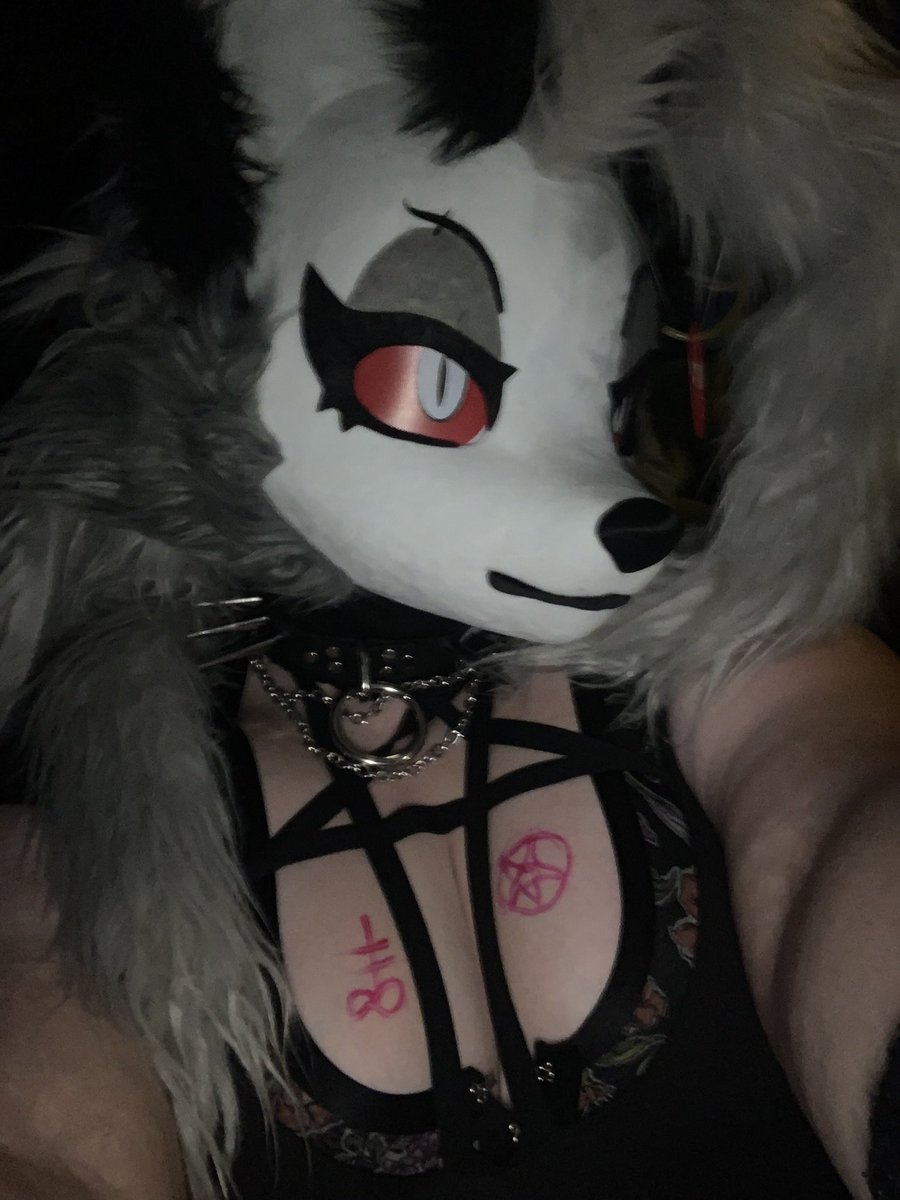 DjPotthead's tweet photo. Pics from FANG, def gotta bring my thumb drive for open decks next time https://t.co/xrHq6O0YqP