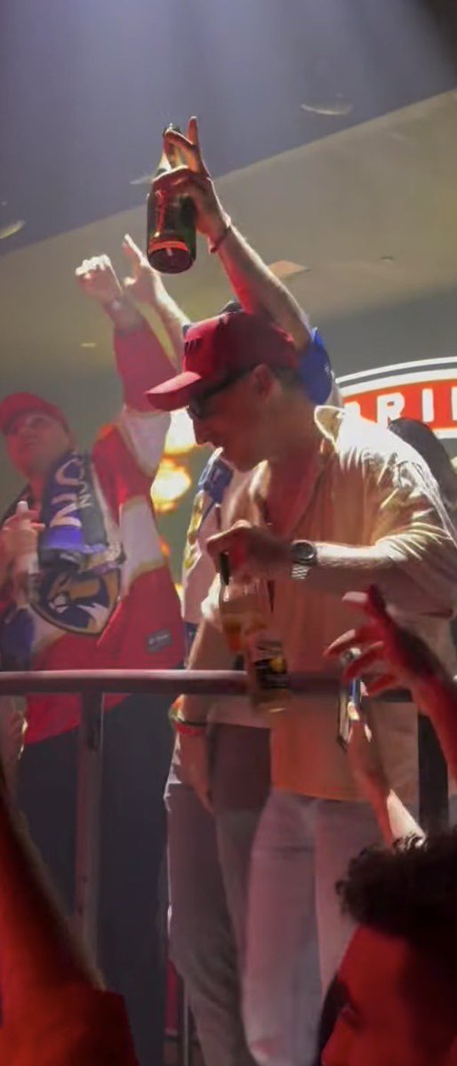 b❣️🐈‍⬛️ tweet media