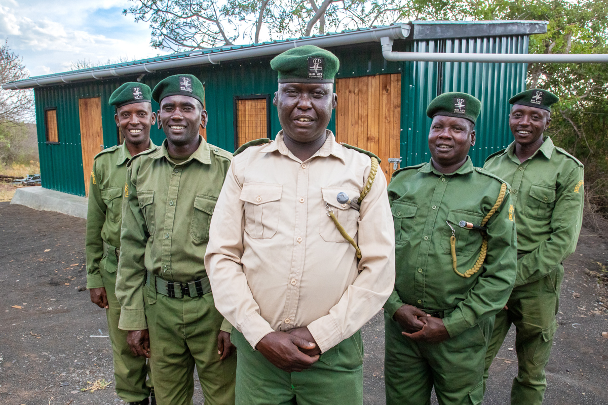 biglifeafrica's tweet image. OUTPOST UPGRADE: Lenkiloriti, one of our oldest ranger outposts, has a new lease on life—supporting the rangers working every day to protect wildlife in the Chyulu Hills. 
Read more: biglife.org/program-update…
#rhino #endangeredspecies