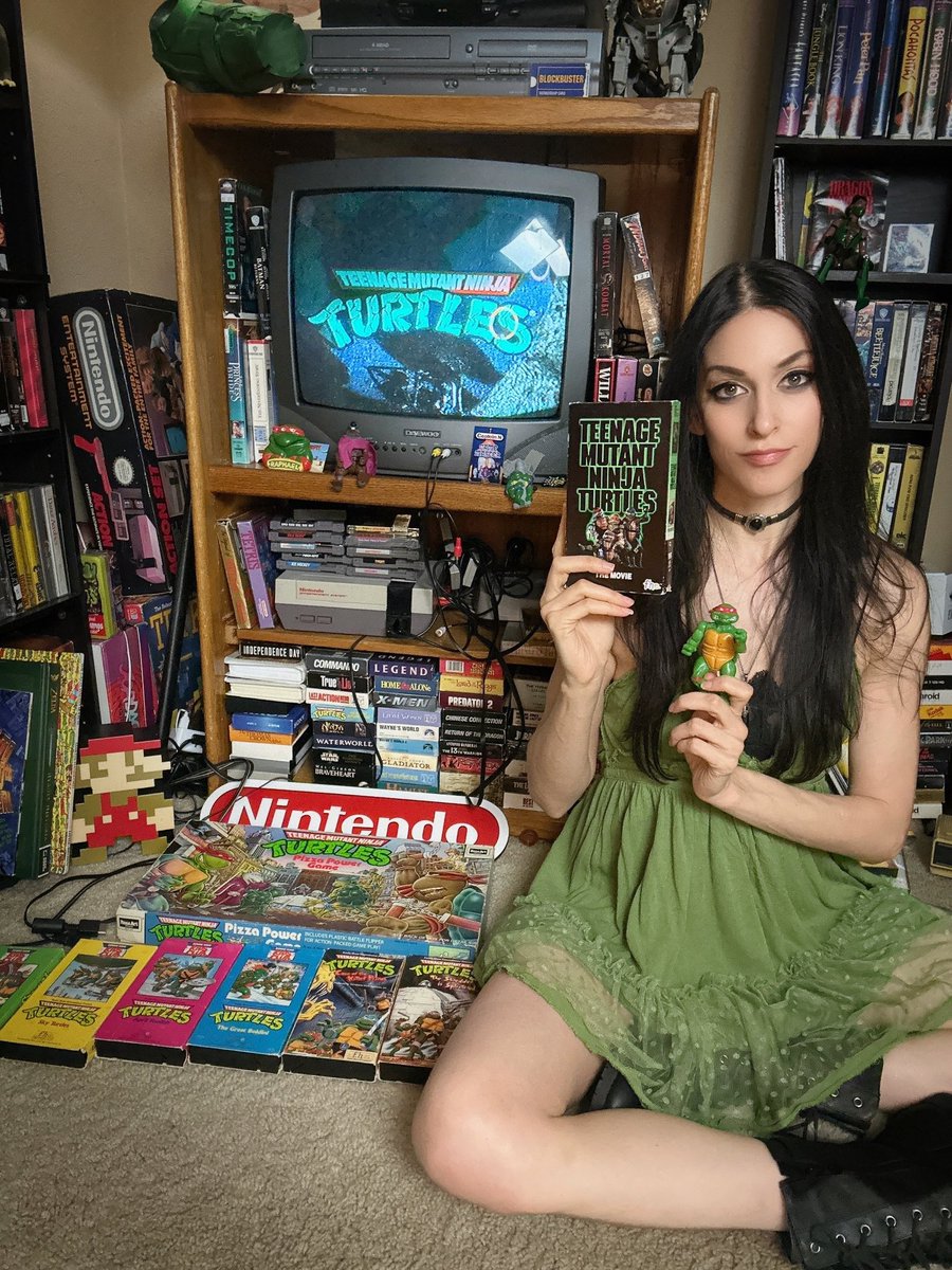 Christina Rose tweet media