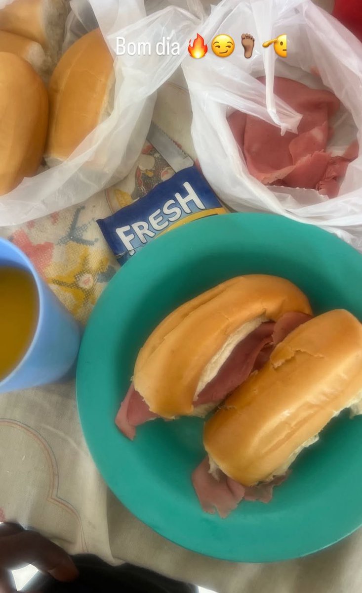 Pirusemfreio tweet media