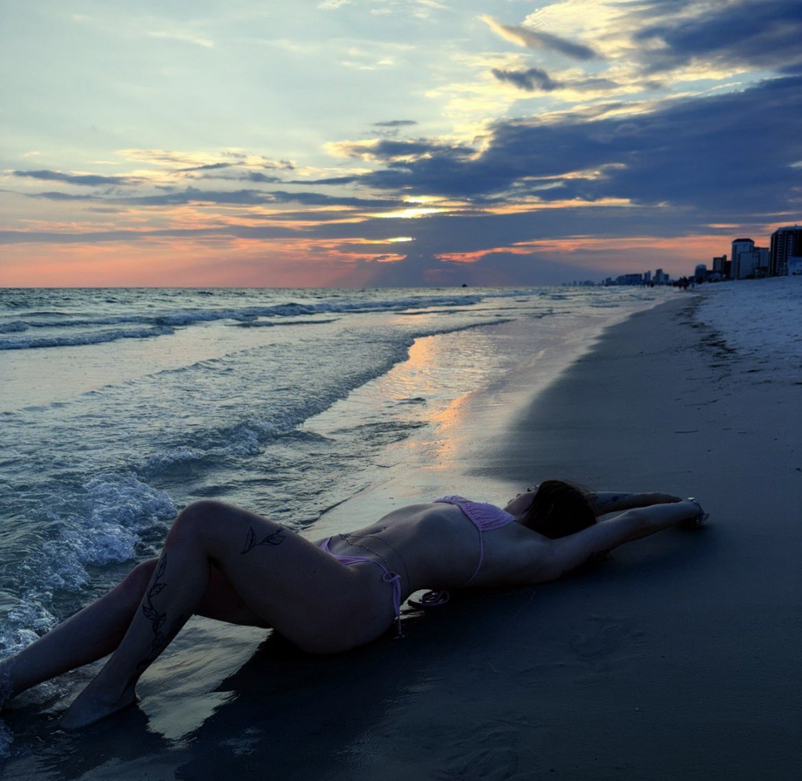 ๐ฆ๐๐ฅ๐๐ง๐ข๐ ๐ ๐จ๐๐๐๐ฌ๐ฌ tweet media