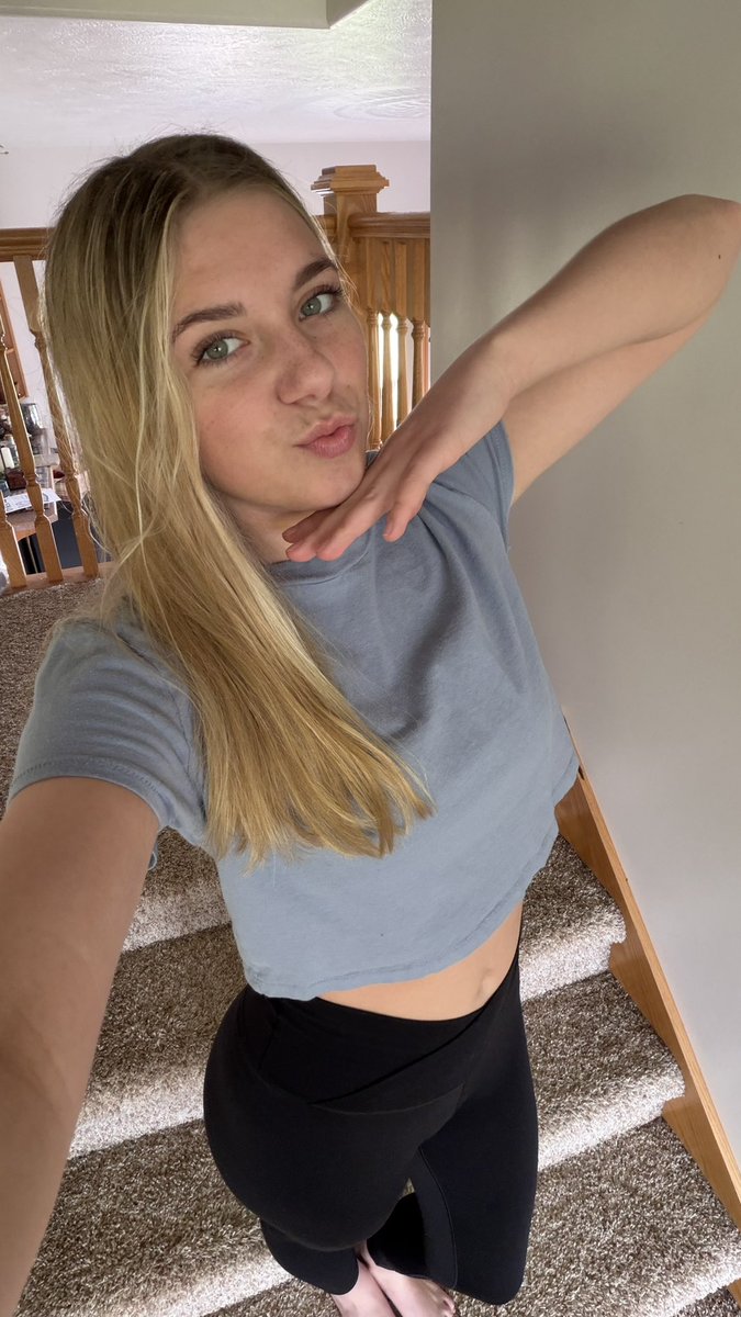 Goddess Tiffany tweet media