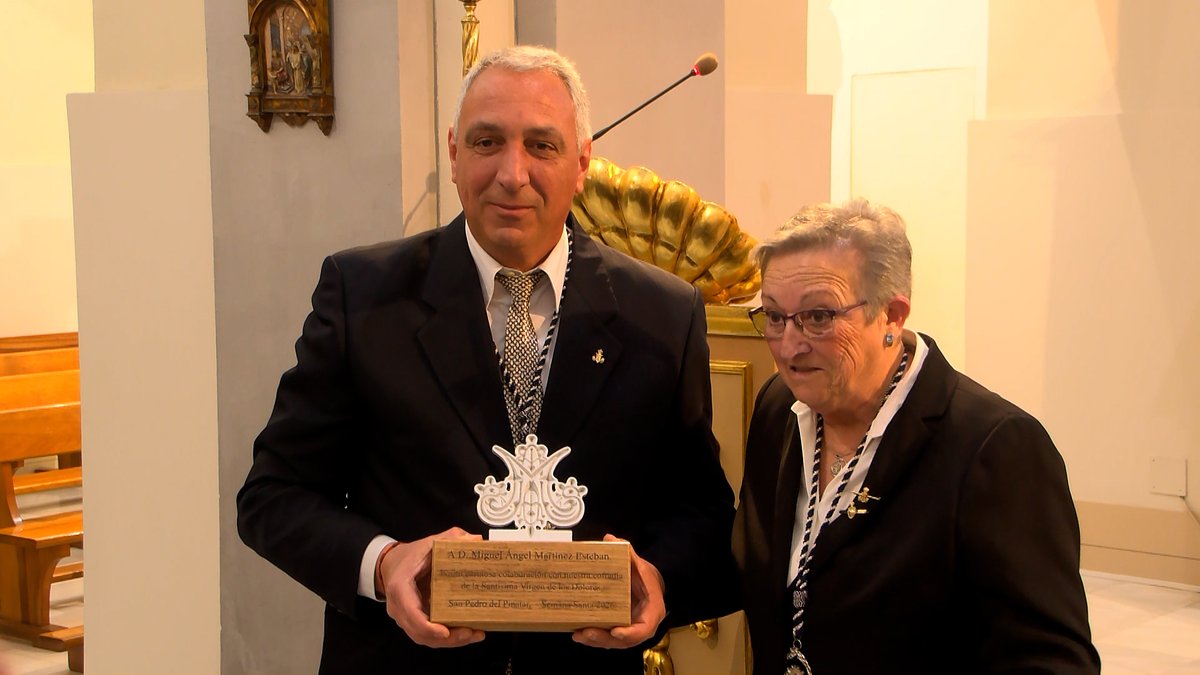 tuweb TV tweet media