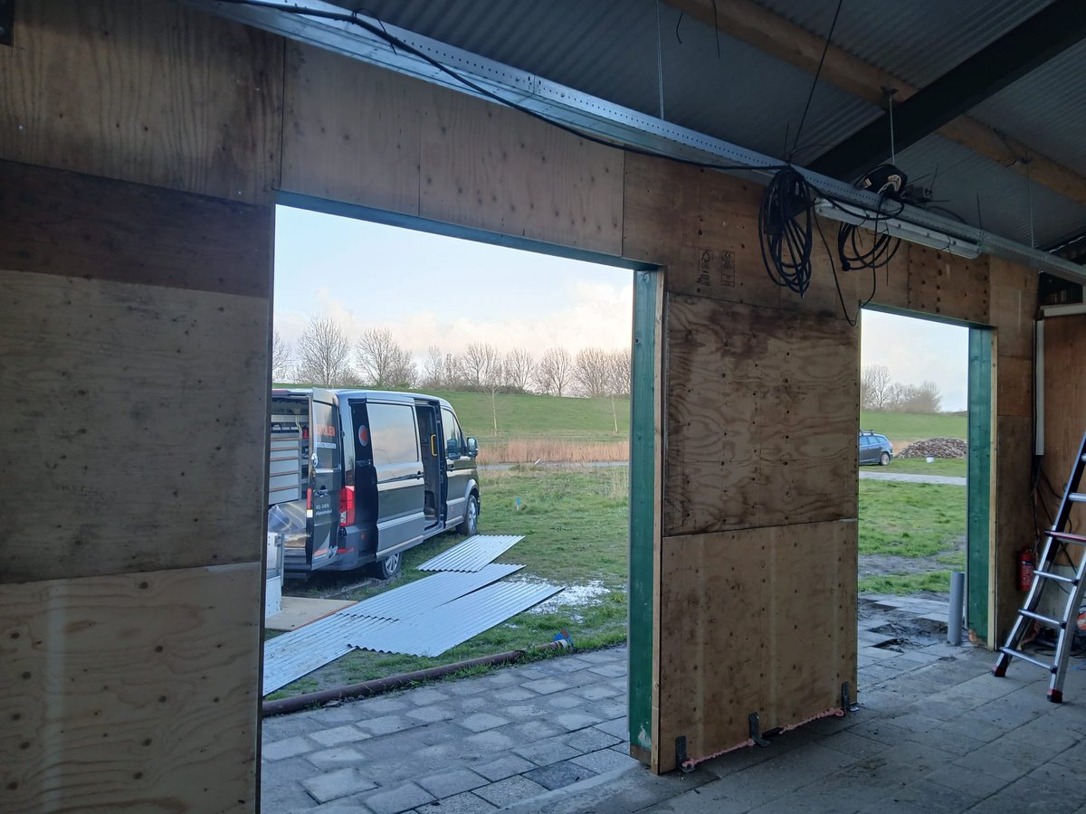 KV Waterwolf tweet media