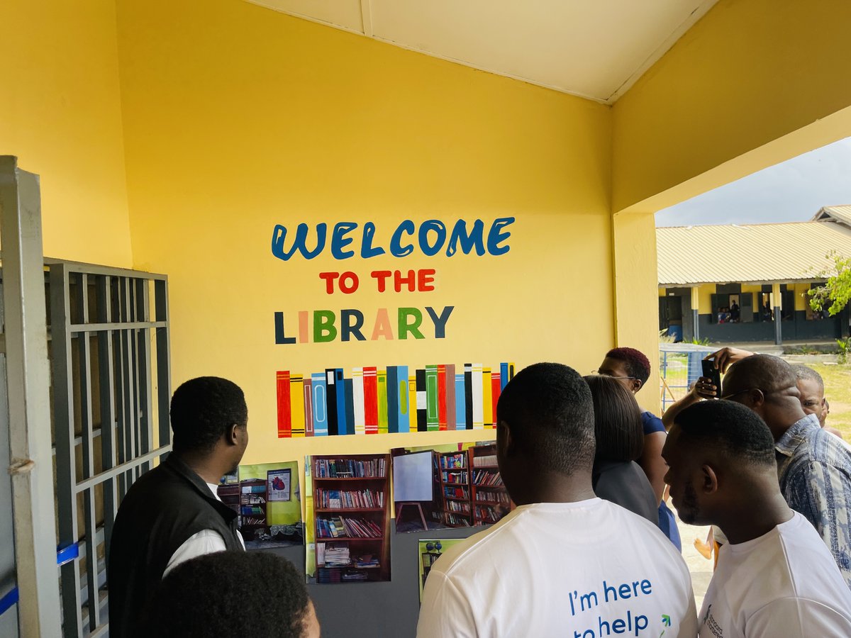 StanChartGH's tweet image. We just launched our Youth Literacy Project in Osu Presby Girls School by providing a refurbished reading space.  A major milestone on this journey as we continue to nurture a love for reading across our communities. #StandardChartered #Literacy #Ghana