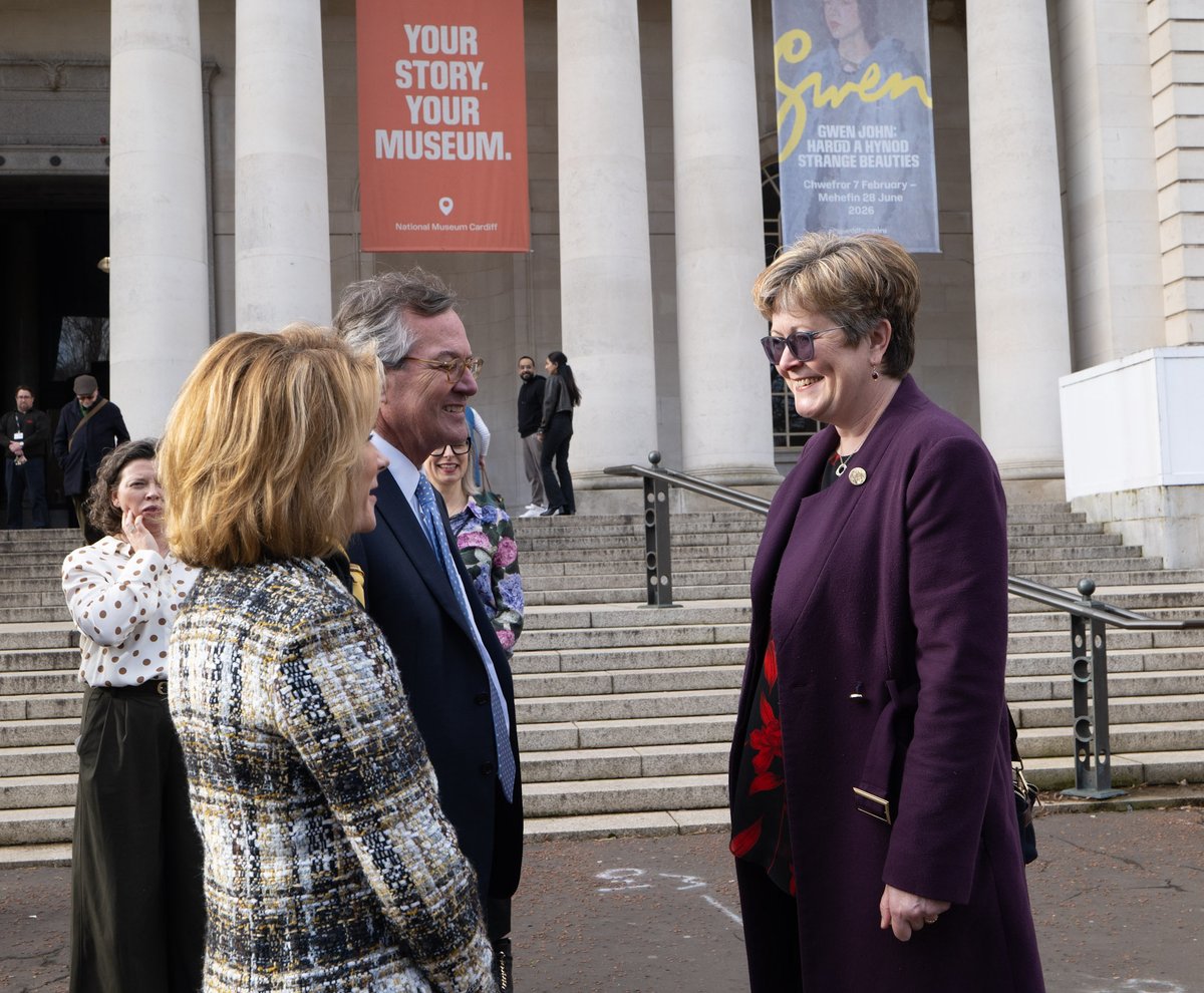 Ambassador Warren Stephens tweet media