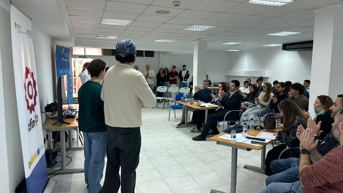 Cluster TEIB tweet media