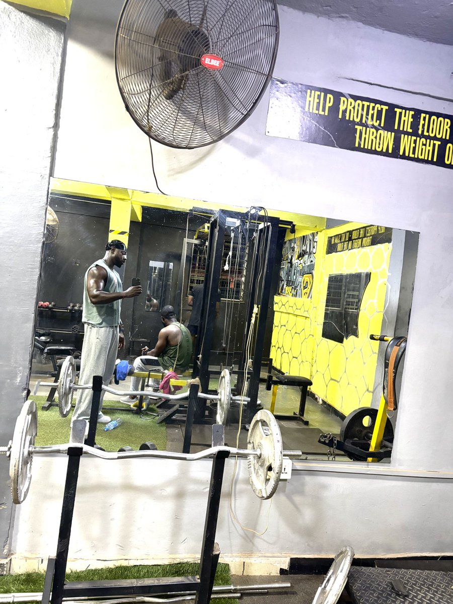 BIG Papi🍫🇬🇭 tweet media