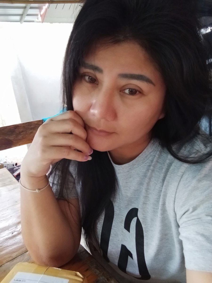 ลูกหมูอายุ42นะ😅 tweet media