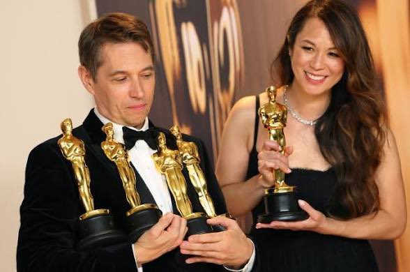 henry winter evil cunt tweet media