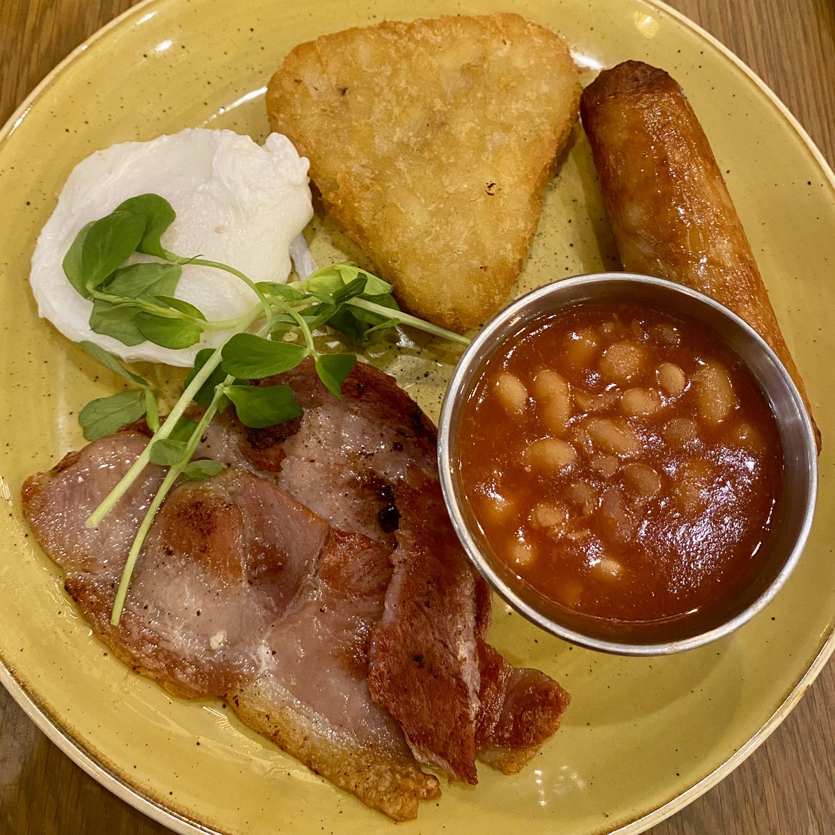 Matthew George (sometimes daughter Beatrice) 💙 tweet media