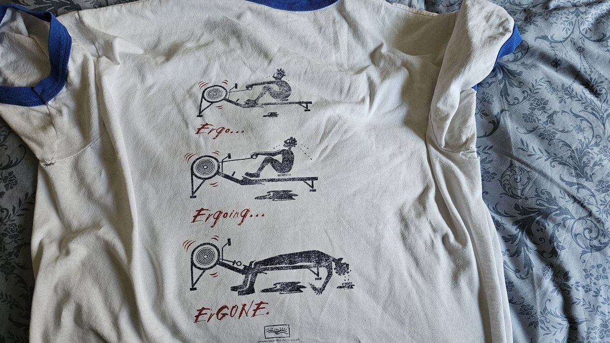 ChristineLeith's tweet photo. @RowingFamily1 well the time has come to give up on my fave tshirt. It has ergone to clothes recycling. A great design @rocktheboat1989 https://t.co/bt6OWhpSrc