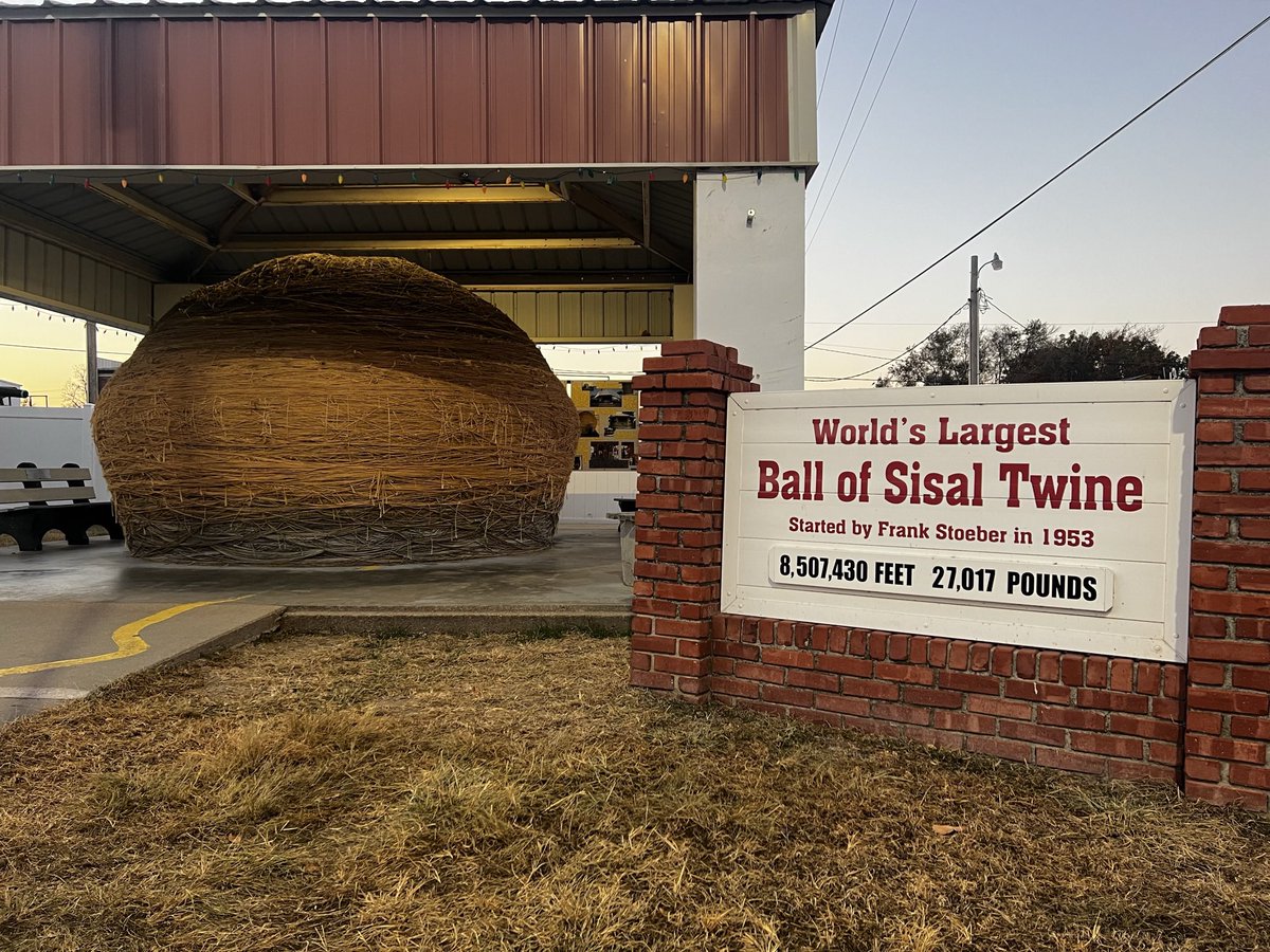 Financial Street tweet media