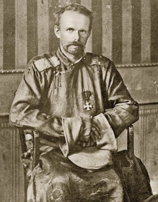 EclipseSpectrum's tweet photo. 🇲🇳🇩🇪🇯🇵 • In the heart of the Siberian chaos, Roman von Ungern-Sternberg encountered Japanese officers through the Semyonov Networks in the Transbaikal region, (1920s).

Where they began coordinating troop movements against the Reds, taking first steps toward joint operations. https://t.co/J4KNPaHWtc