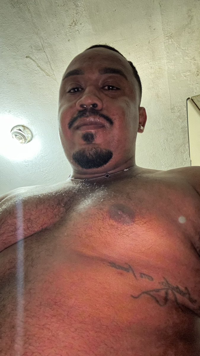 Castrolover tweet media