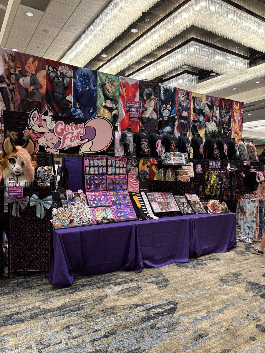 Glitzy Fox / GF Studios 🎀 tweet media