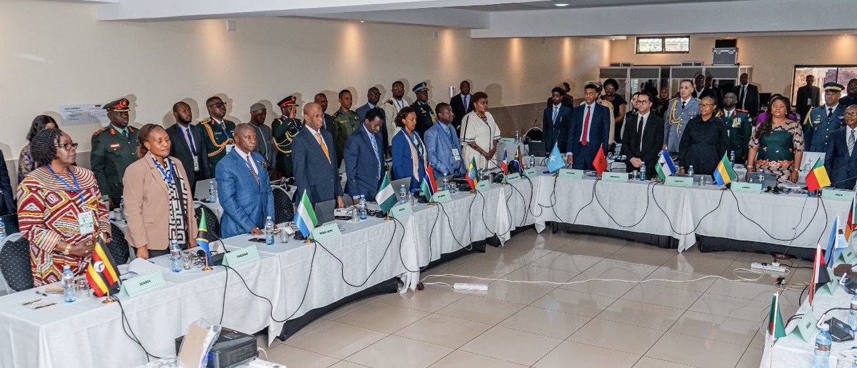 AUC_PAPS's tweet image. Induction/Orientation for newly elected #PSC Members (2026–2028 )  🇸🇿: During the official opening, Council observed a minute of silence in honour of the late president Liamine Zéroual, former President of the People’s Democratic Republic of Algeria 🇩🇿 , in recognition of his
