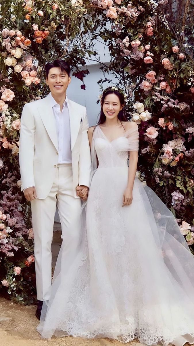 sonhyun6's tweet photo. Happy 4th #BinJinversary… 🥹🤍

Four years of a love so gentle, so steadfast —  the kind that speaks softly, yet endures everything.

From a story that felt like destiny,  
to a lifetime they now walk side by side…

Here’s to a love that protects, nurtures, and quietly shines ✨ — and to many more beautiful years ahead ♡