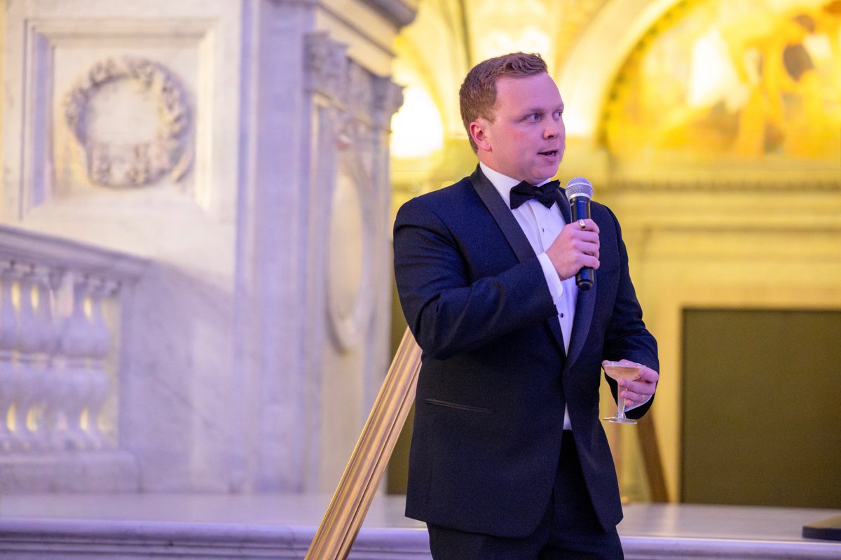 American Moment tweet media