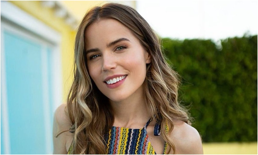 SoapsSpoilers's tweet image. Ex-General Hospital Actress Sofia Mattsson Joins the Cast of Days Of Our Lives

soapsspoilers.com/days-of-our-li…
 
#Days #DaysOfOurLives #GH #GeneralHospital