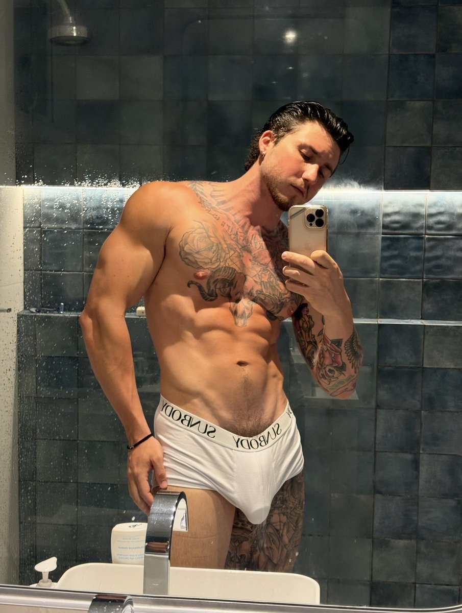 DIMITRI tweet media