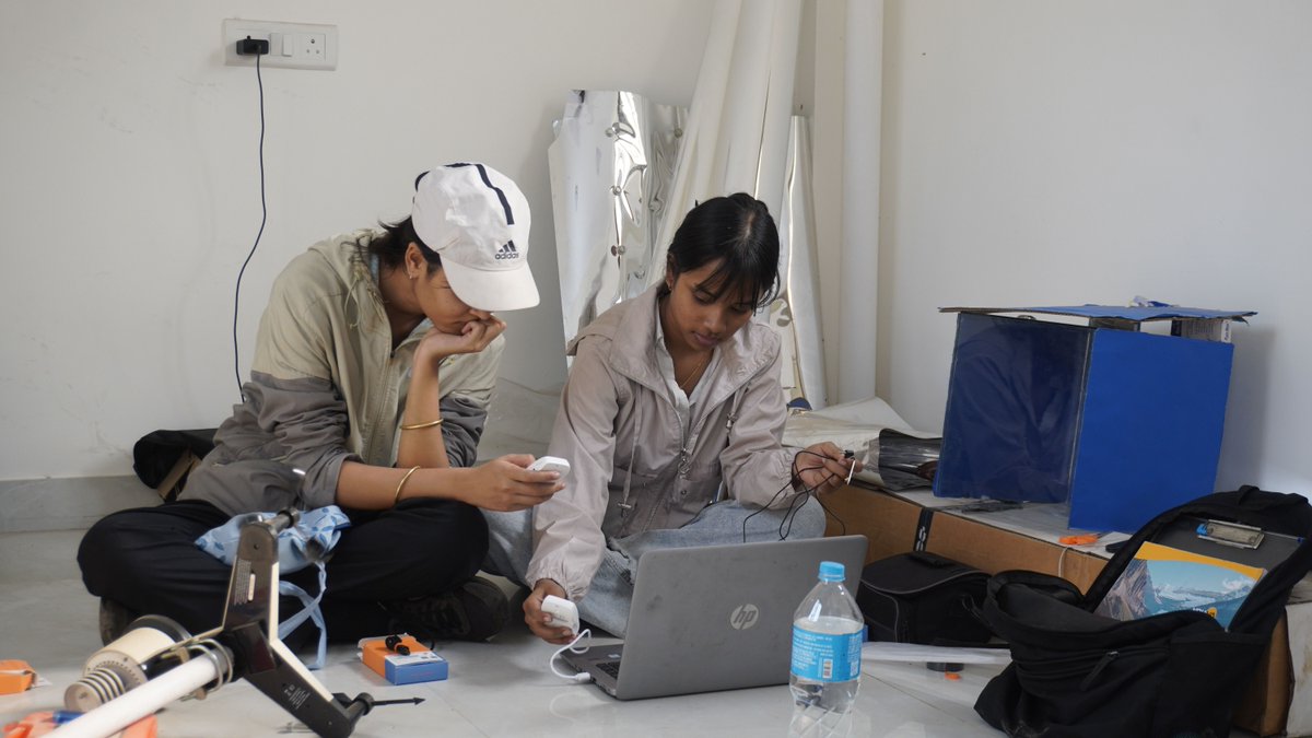 MEERsrm's tweet image. Our team in India deployed and calibrated sensors in homes to capture real indoor temperatures — supporting research on how residents are affected by extreme heat and how MEER’s climate adaptation measures can reduce temperatures.

#climatechange #climateadaptation #extermeheat