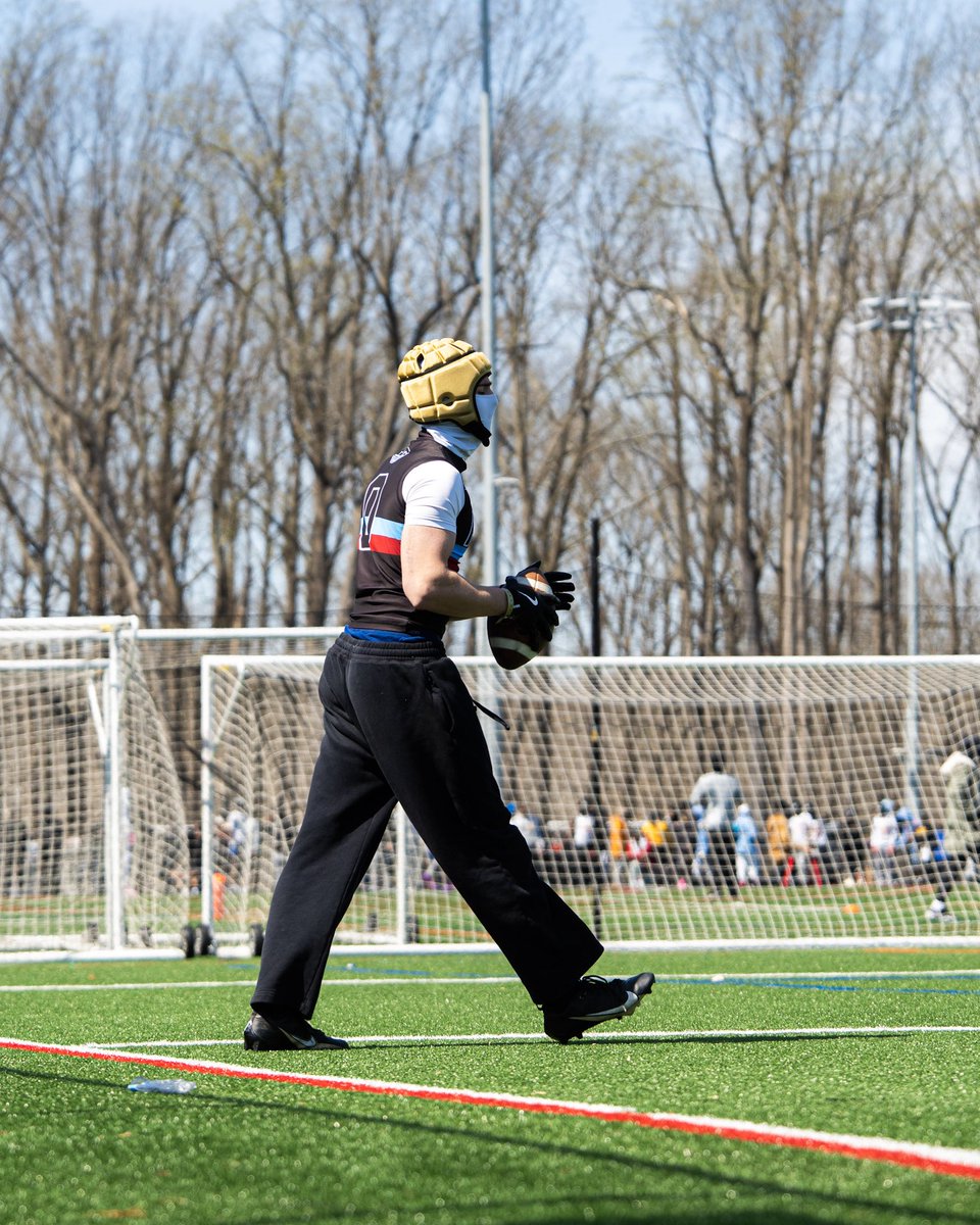 Collin.C.Henriques tweet media