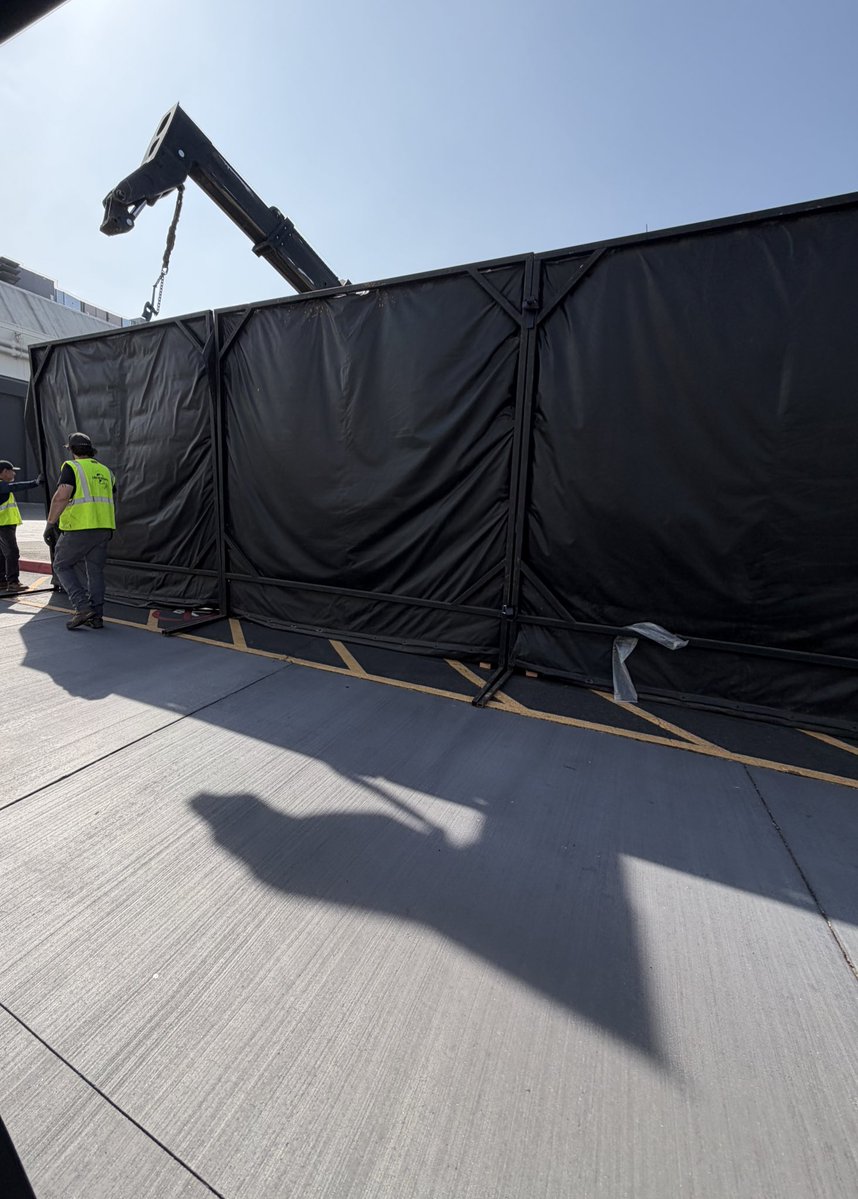 SoCalirific tweet media