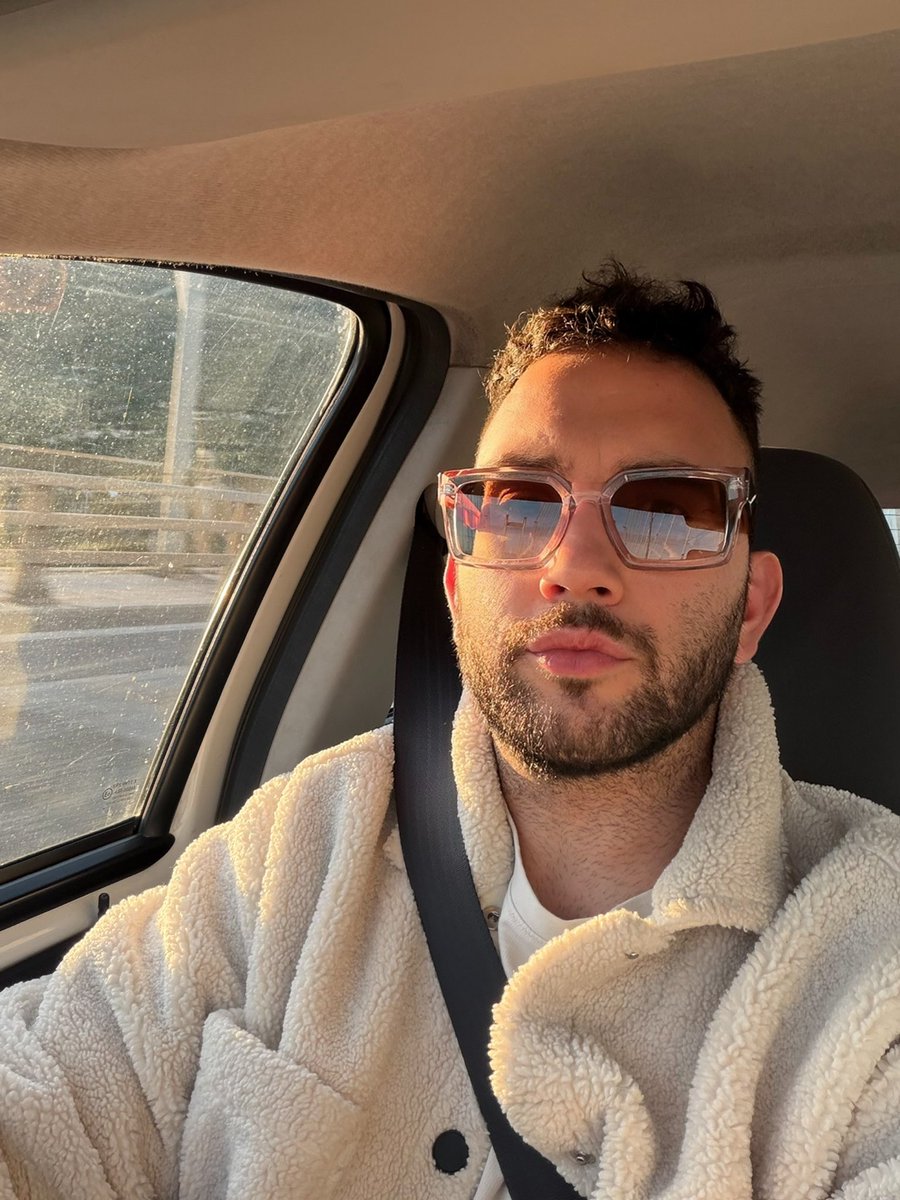 Something new 😜
#new #sunglasses #men