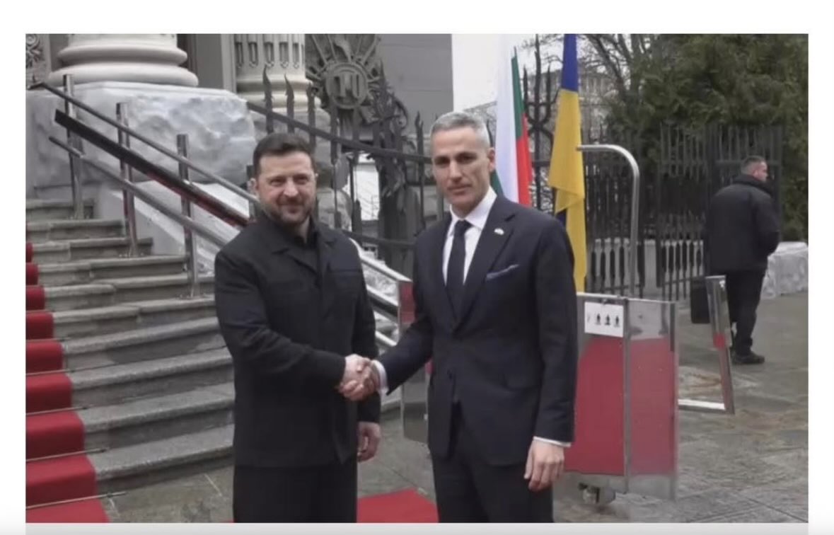 Alexander Stoyanov tweet media