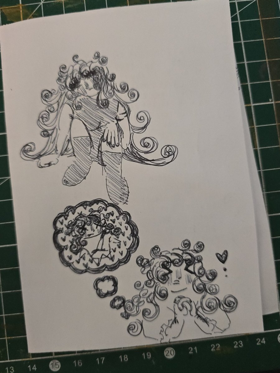 moonsilvernymph's tweet photo. school doodles https://t.co/Zsa2FIIHuY
