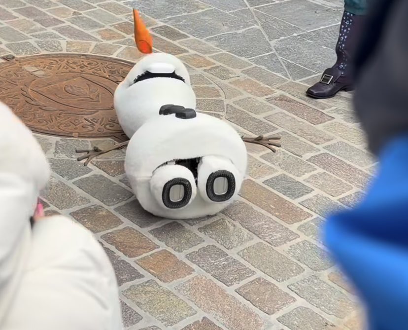 Léatchoum tweet media